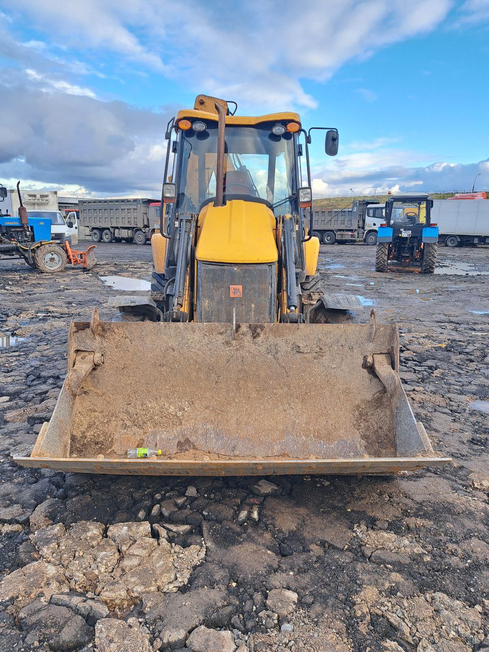 JCB 3CX Экскаватор-погрузчик 3CXS 14M2NM (Дизельный, 4,4 л, 92 л.с., АТ)