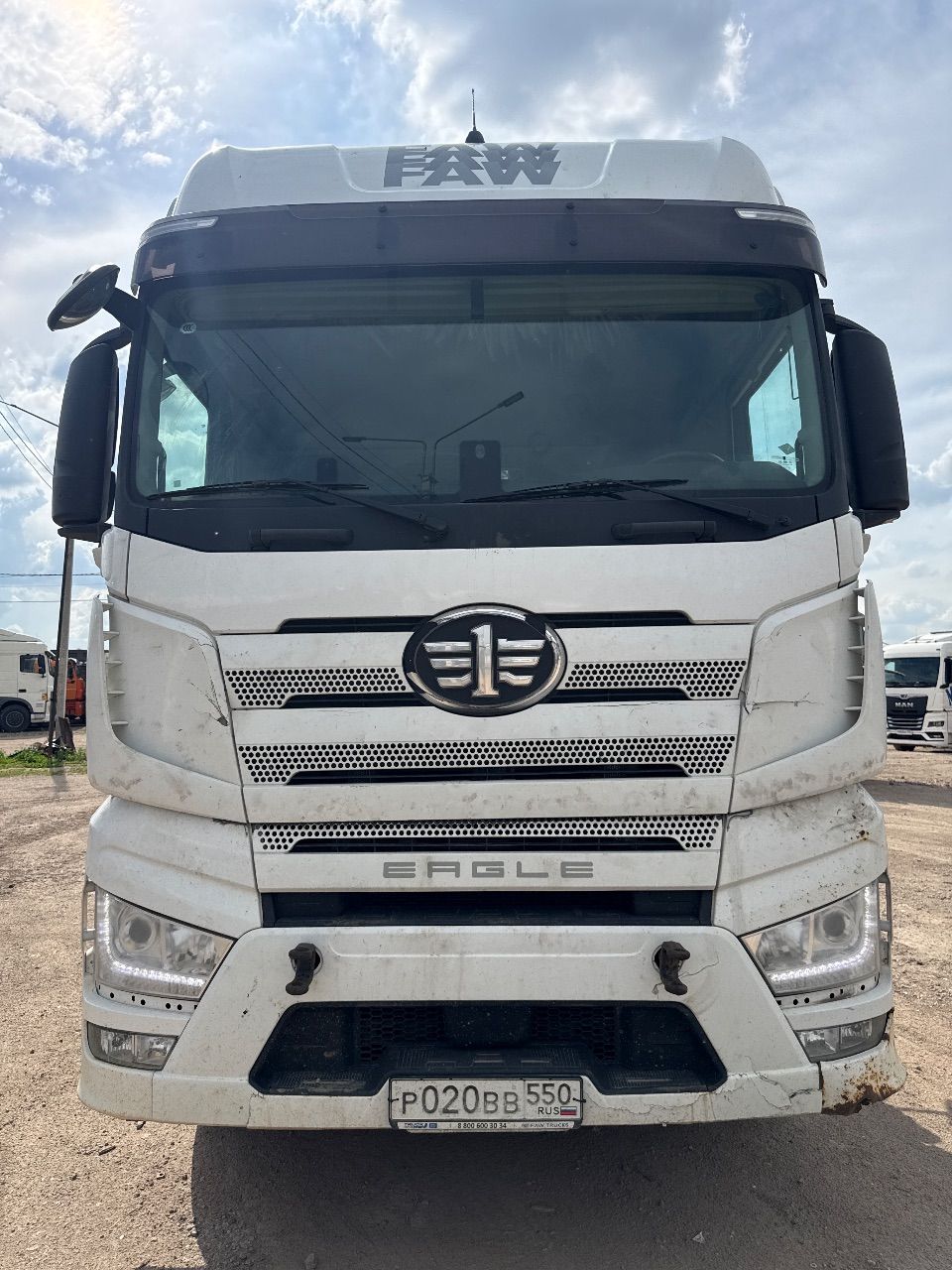 FAW J7 4x2 Седельный тягач CA4180P77K25E5 (Дизельный, 12,5 л, 553 л.с., АТ)