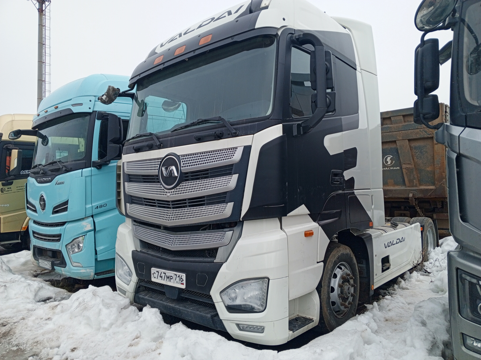 VALDAI 45 4x2 Седельный тягач FB2R13 (Дизельный, 11.8 л, 470 л.с. АТ), 2023г., 242311 км