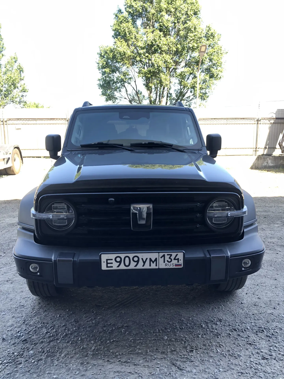 TANK 300 City Premium 2.0 8AT 4WD