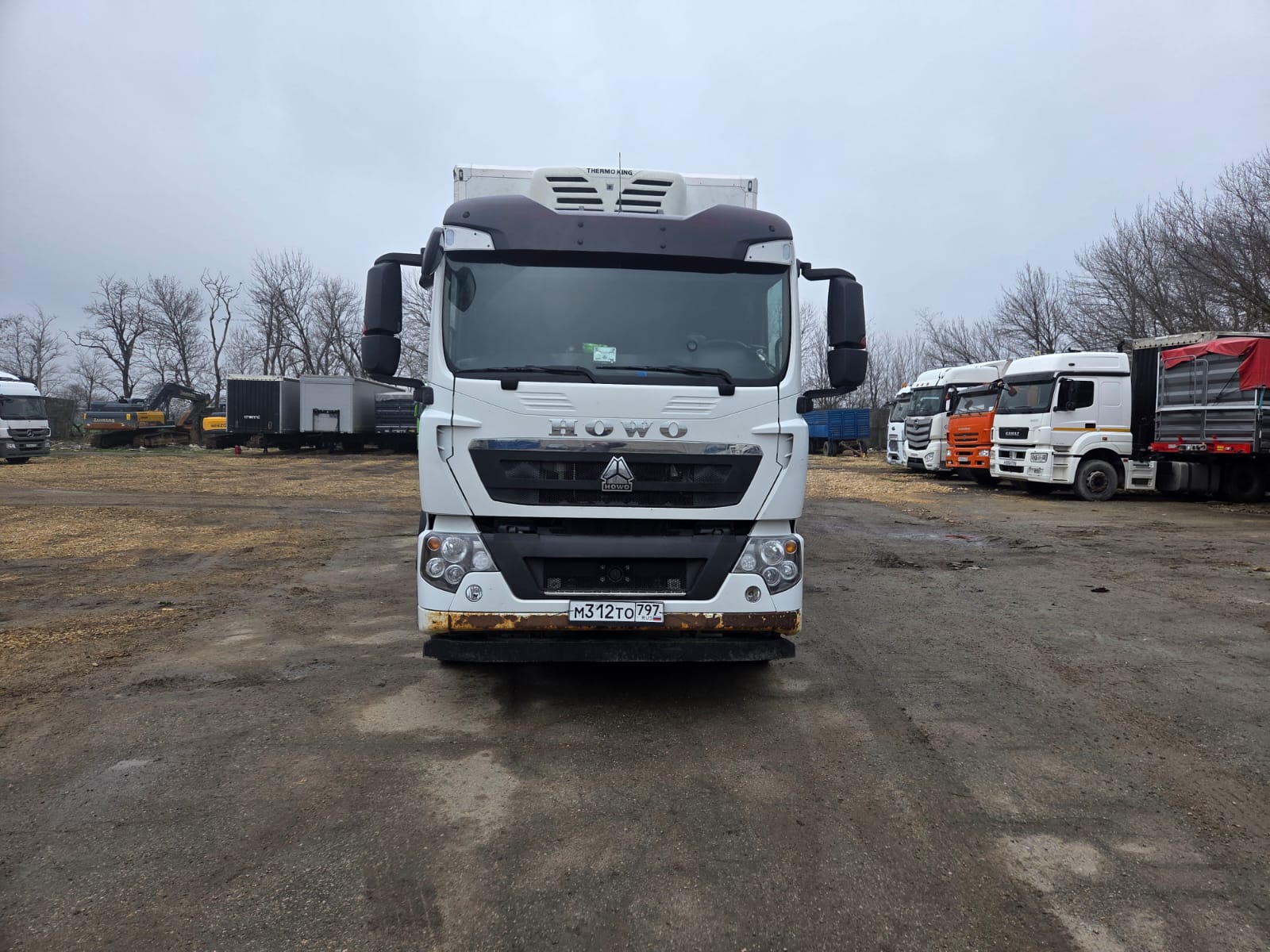 Howo T5G 4x2 Изотермический/рефрижератор 2818S-72 (Рефрижератор, дизельный, 6.9 л, 280 л.с. АТ)