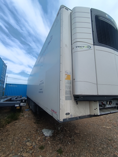Schmitz Cargobull SKO24 Полуприцеп изотермический/рефрижератор SKO 24/L-13.4 FP COOL V7 (Рефрижератор)