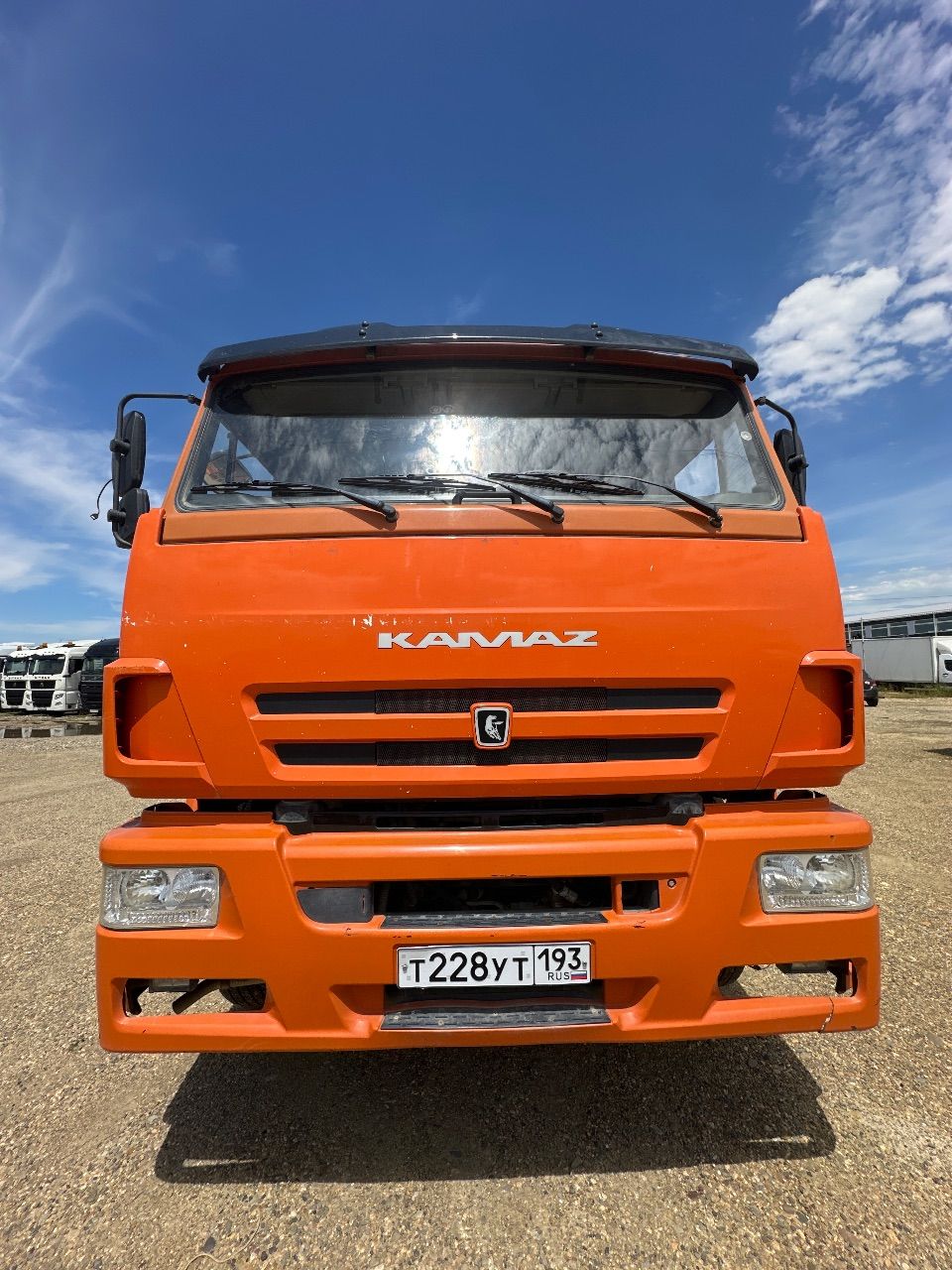 КамАЗ 6520 6x4 Автобетоносмеситель 5814Z9 (Дизельный, 6,7 л, 292 л.с., МТ)