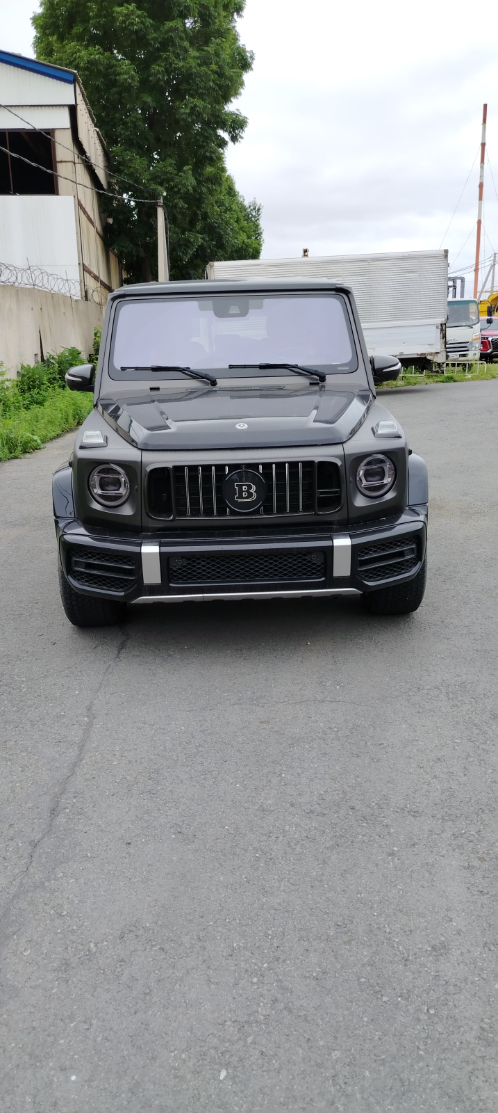 Mercedes-Benz G-CLASS 63 AMG (4 л., 585 л.с.)