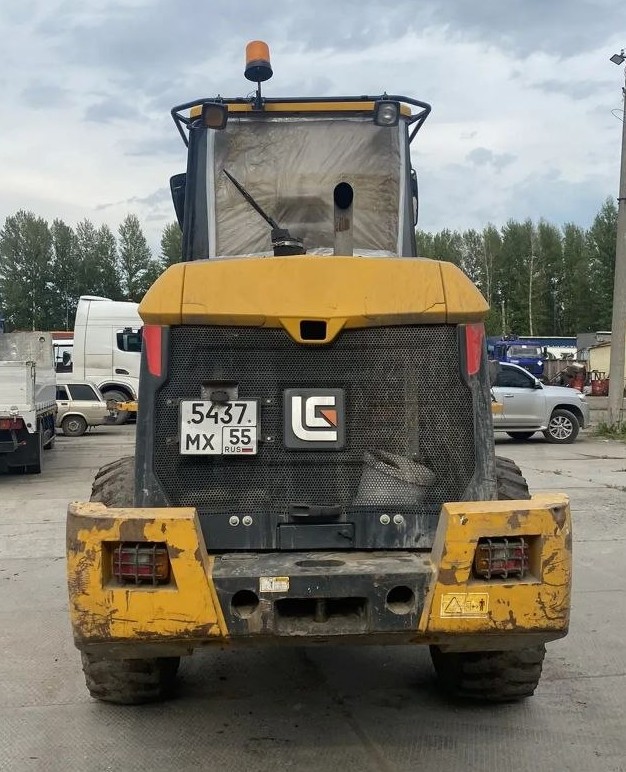 LiuGong CLG 835 Фронтальный погрузчик CLG 835H (Дизельный, 6,7 л, 125 л.с., АТ)