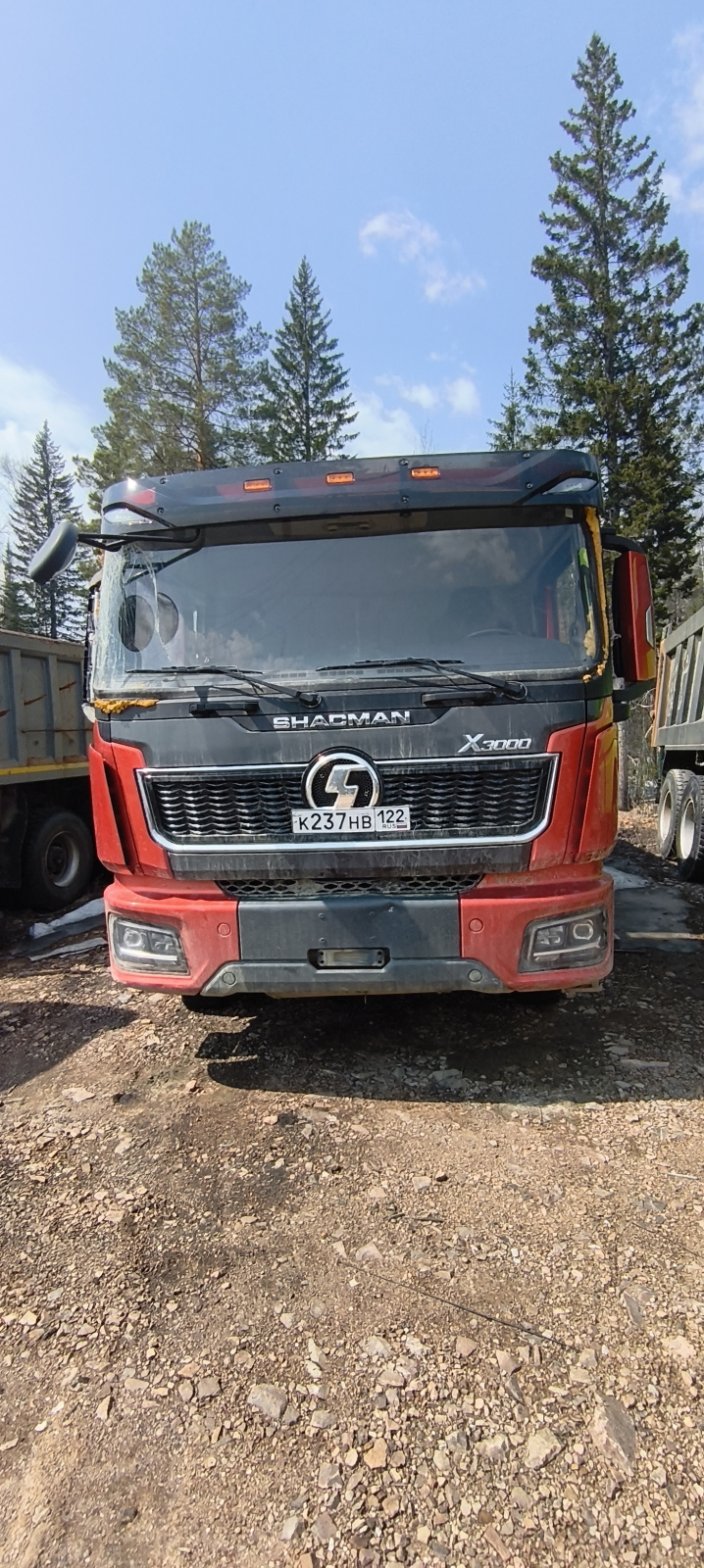 Shacman (Shaanxi) SX* 6x4 Самосвал SX32586V384 (Дизельный, 11,6 л, 423 л.с., МТ)