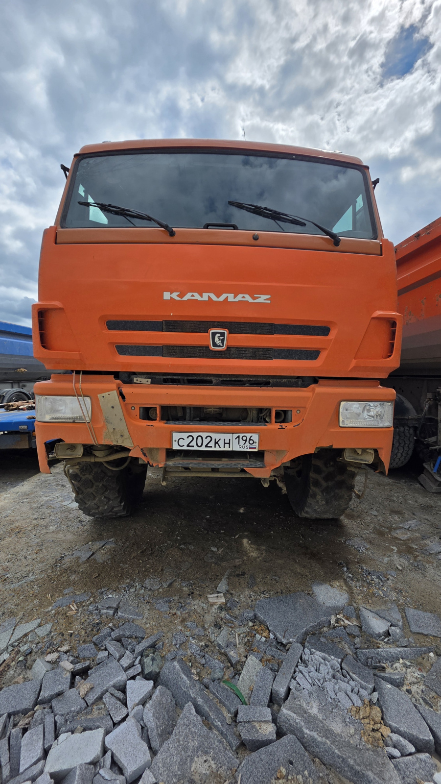 КамАЗ 65222 6x6 Самосвал 65222-53 (Дизельный, 11,8 л, 400 л.с., АТ)