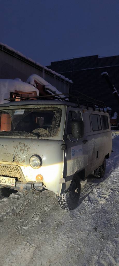 UAZ 3909* Грузопассажирский 390995-04 (Фургон, 6+1 мест, без ABS, Бензиновый, 2,7 л, 112 л.с.)