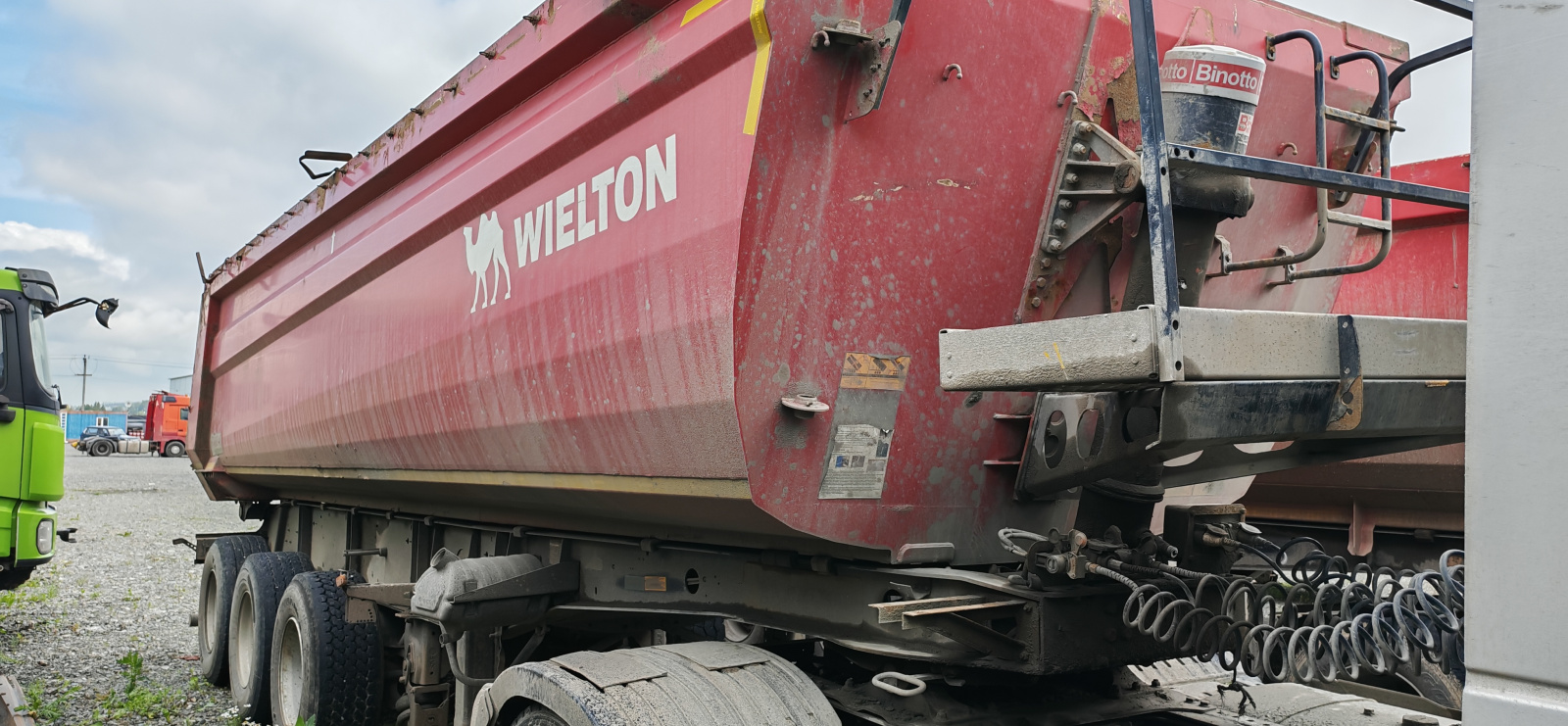 Wielton NW-3 Полуприцеп самосвальный NW3S24НP