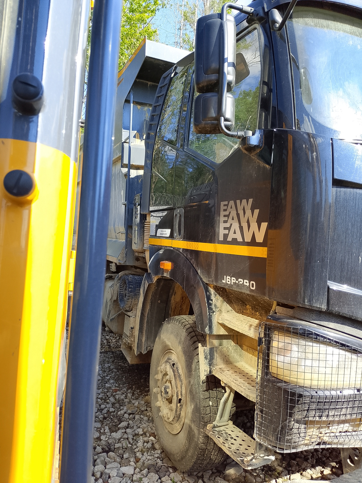 FAW J6 6x4 Самосвал CA3250P66K24T1E5 (Дизельный, 11,1 л, 390 л.с., МТ)
