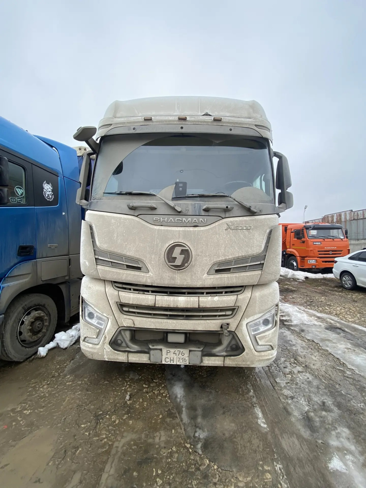 Shacman (Shaanxi) SX* 4x2 Седельный тягач SX4188YY381 (Дизельный, 12,5 л, 473 л.с., МТ)