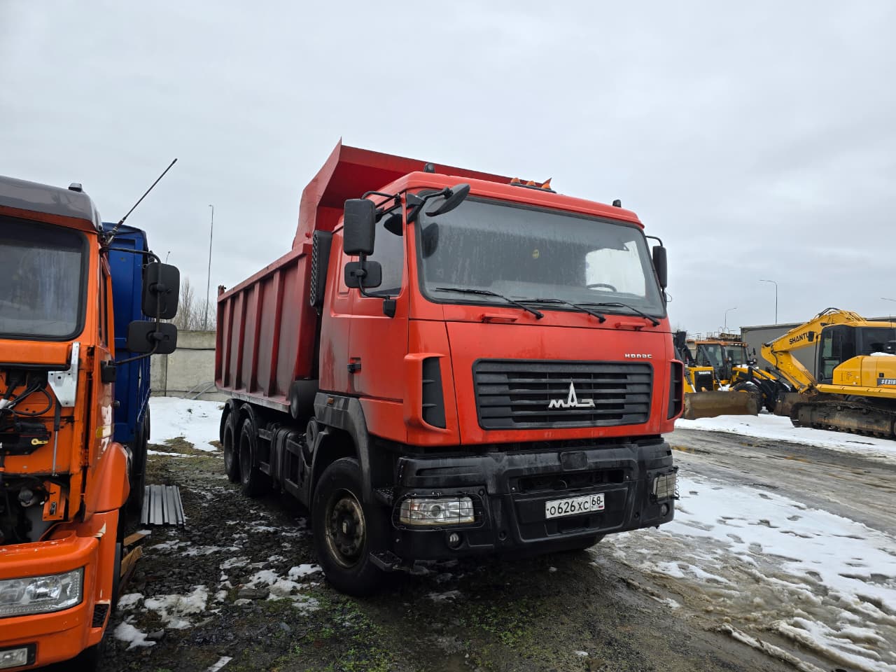 МАЗ 6501* 6x4 Самосвал 650128-8570-005 (Дизельный, 11,6 л, 423 л.с., МТ)