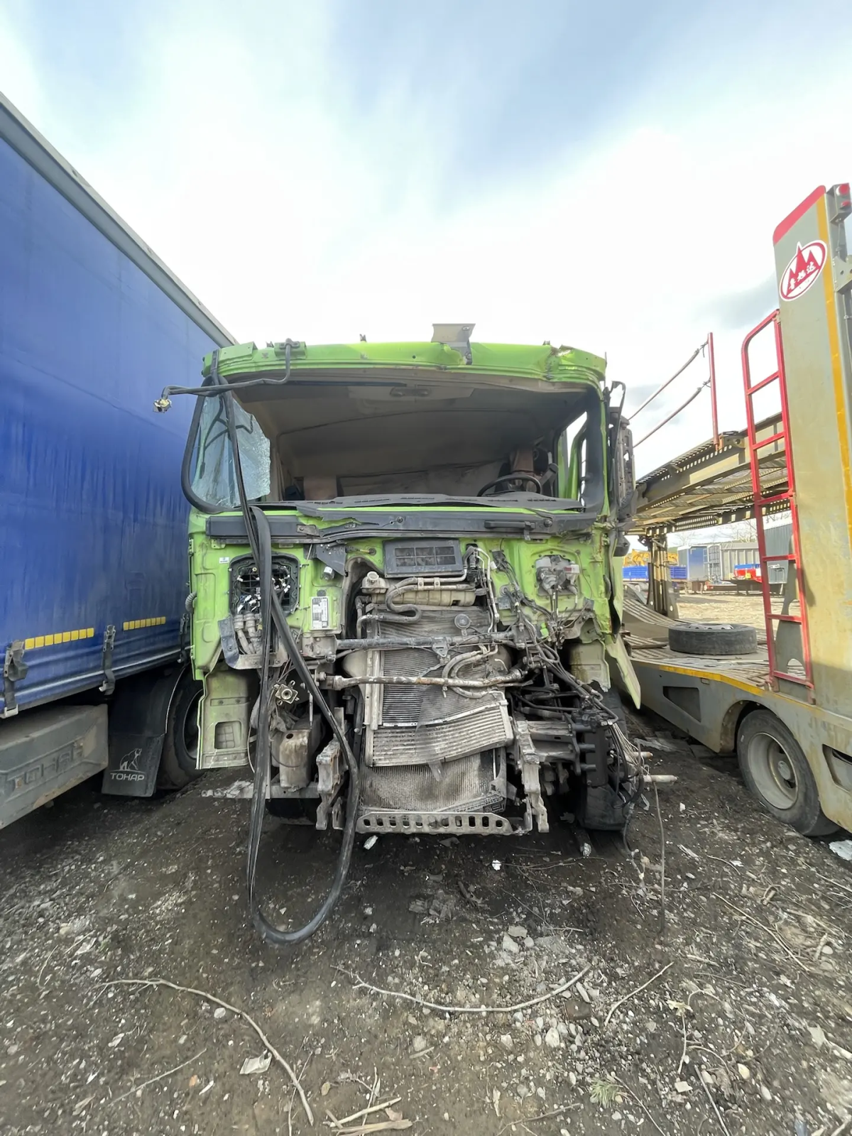 Shacman (Shaanxi) SX* 8x4 Самосвал SX33186V366 (Дизельный, 11,6 л, 423 л.с., МТ), 2022г.