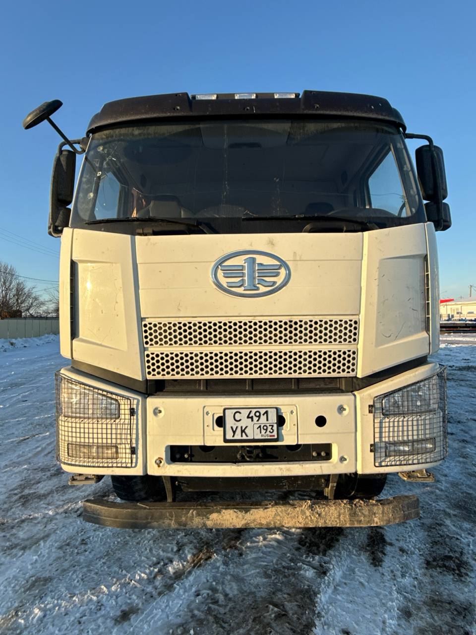 FAW J6 8x4 Самосвал СА3310Р66K24T4E5 (Дизельный, 11,1 л, 420 л.с., МТ)