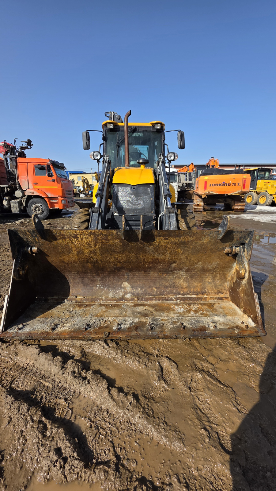 Cukurova 884 Экскаватор-погрузчик 884 (Дизельный, 4,4 л., 101 л.с.)