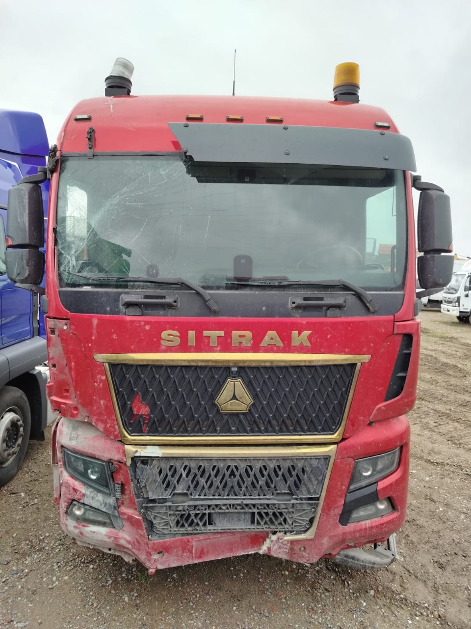 SITRAK C7H MAX 4x2 Седельный тягач ZZ4186V361HE (Дизельный, 12,4 л, 480 л.с., АТ)