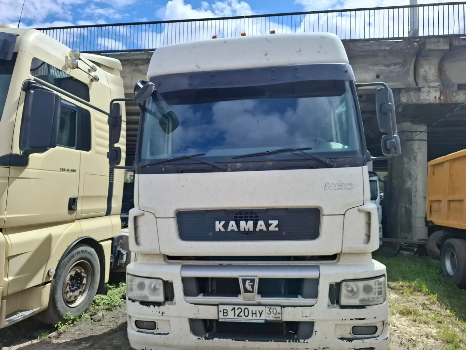 КамАЗ 5490 4x2 Седельный тягач 5490-S5 (Дизель/Газ, 12,0 л, 401 л.с., МТ)