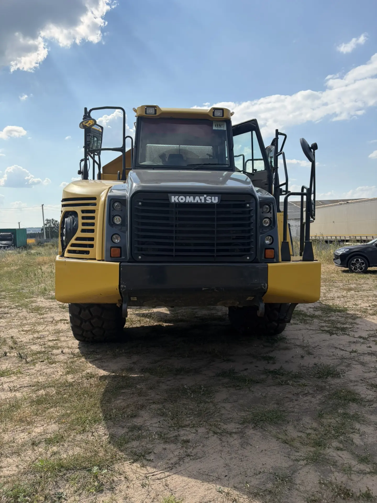 KOMATSU HM400* Шарнирно-сочленённый самосвал HM400-5 (Дизельный, 15,2 л, 480 л.с., АТ)