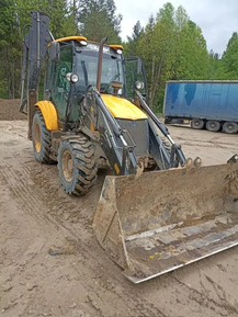 Cukurova 885 Экскаватор-погрузчик 885 (Дизельный, 4,4 л, 101 л.с., АТ)