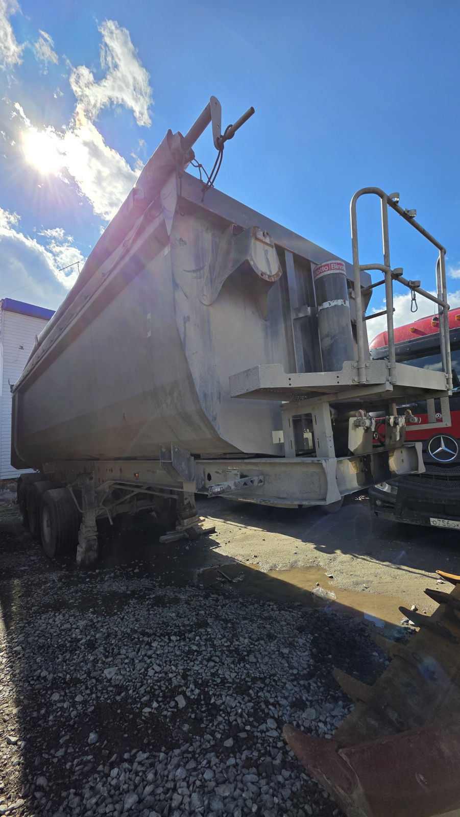 Grunwald 9453 Полуприцеп самосвальный 9453-0000011-60