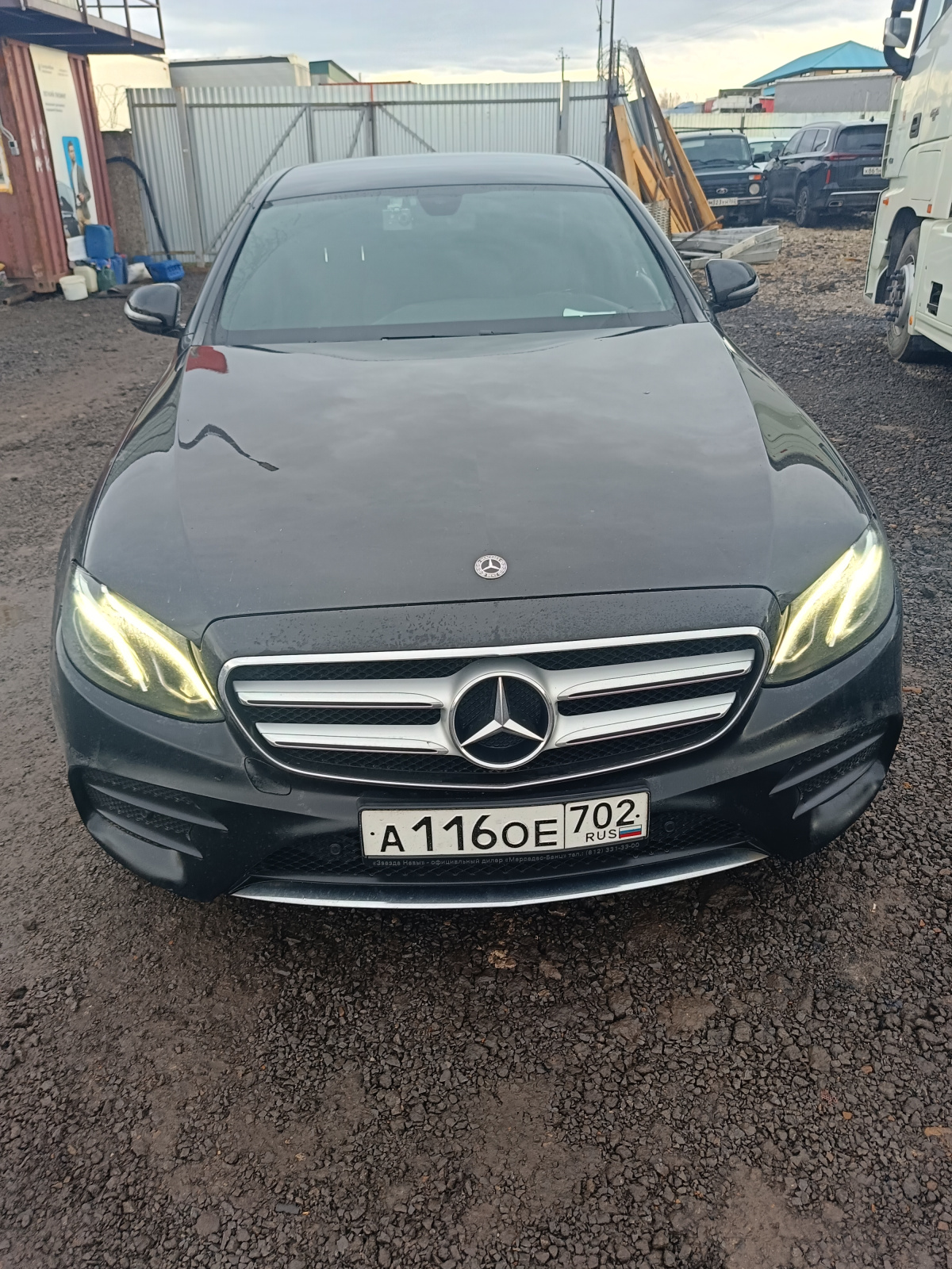 Mercedes-Benz E-CLASS 200 4MATIC Sport