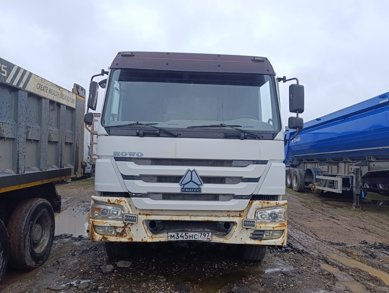Howo ZZ* 8x4 Самосвал ZZ3407S3867E (Дизель, 9,7 л, 373 л.с, МТ)