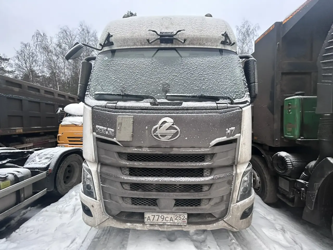 CHENGLONG H7 4x2 Седельный тягач LZ4181H7AB (Дизельный, 12.2 л, 462 л.с. АТ), 2023г., 222542 км