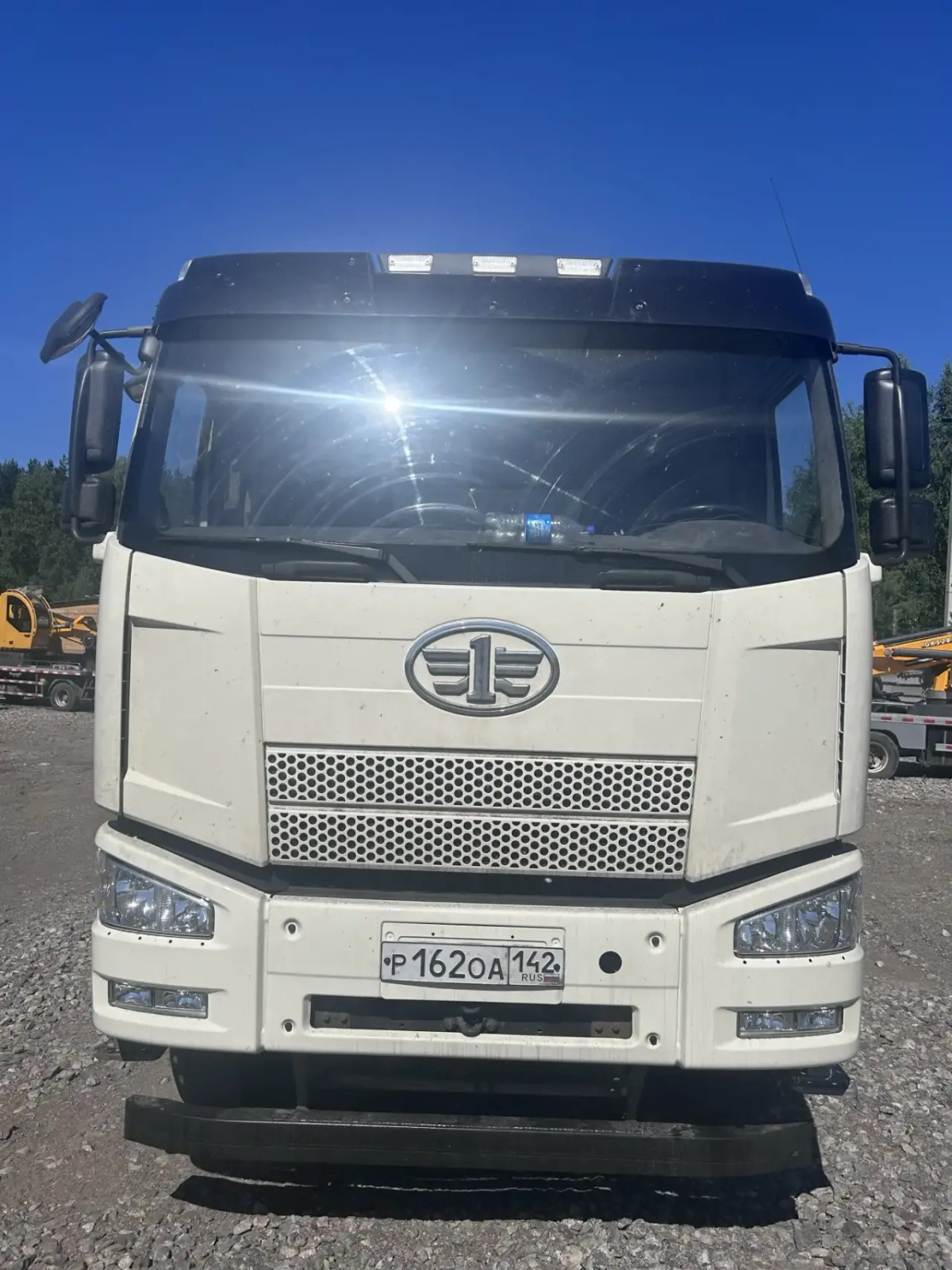 FAW J6 8x4 Самосвал CA3310P66K24T4E5 (Дизельный, 11,1 л, 420 л.с., МТ)