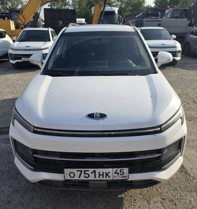 Москвич 3 1,5 CVT Стандарт