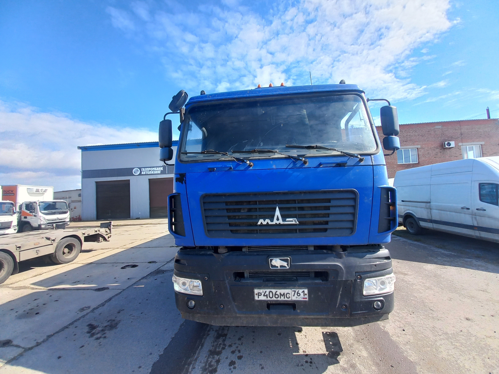 МАЗ 6312 6x4 Зерновоз 731301 (Дизельный, 11,2 л, 410 л.с., МТ)