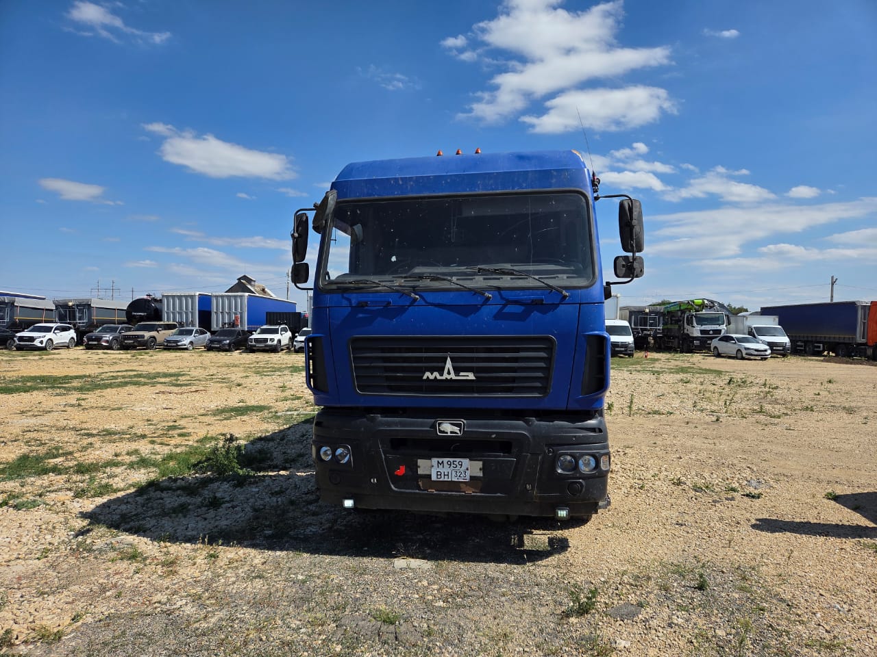 МАЗ 6312 6x4 Зерновоз 5346С9 (Дизельный, 11,1 л, 420 л.с., МТ)