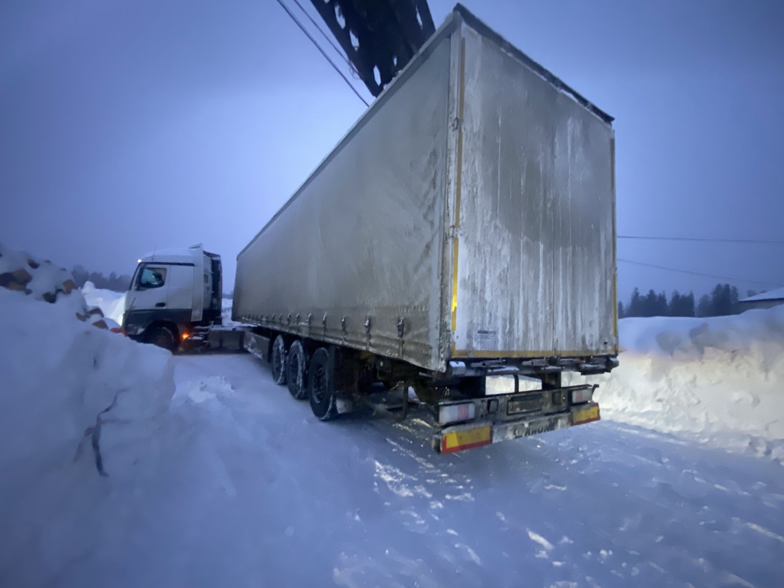 Krone SD Полуприцеп шторный SD