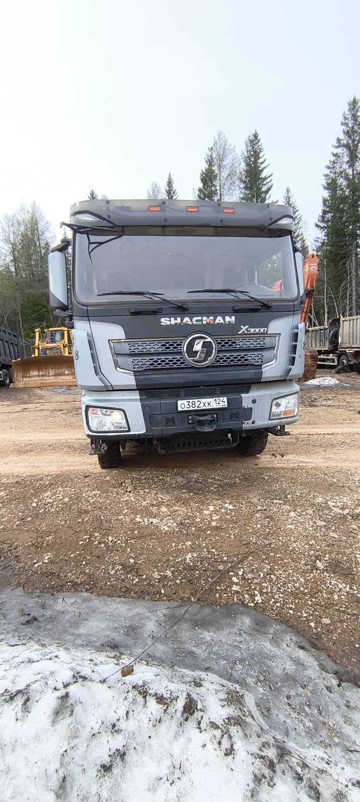 Shacman (Shaanxi) SX* 8x4 Самосвал SX331863366 (Дизельный, 12,5 л, 544 л.с., МТ)