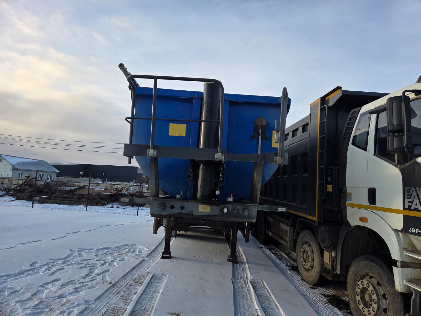 Тонар 9589 Полуприцеп самосвал 95892