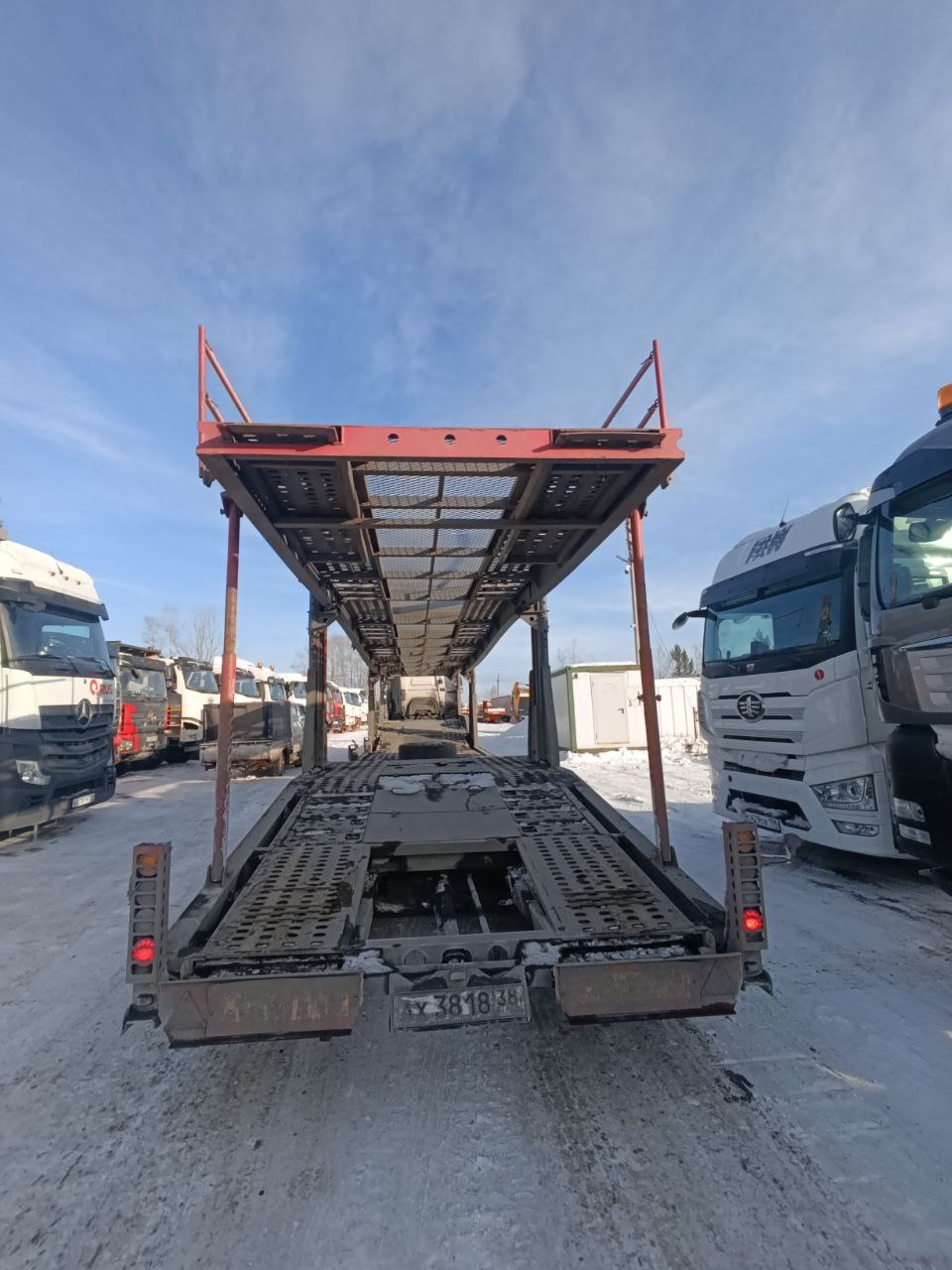 LUXUDA LZC* Полуприцеп автовоз LZC9407BG