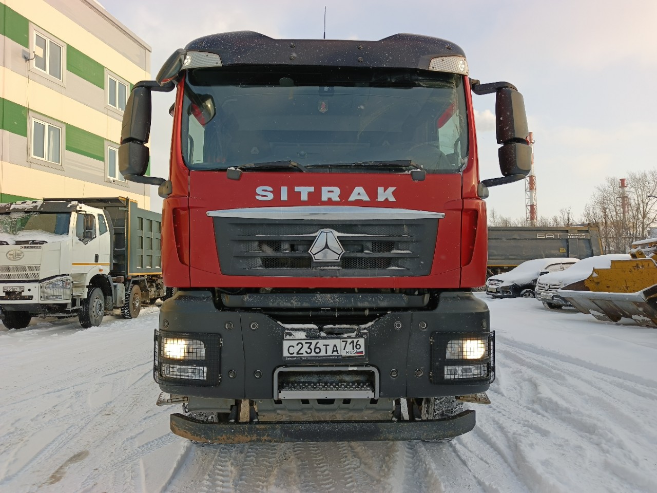 SITRAK C7H 8x4 Самосвал ZZ3316V306ME (Дизельный, 12,4 л, 480 л.с., МТ)