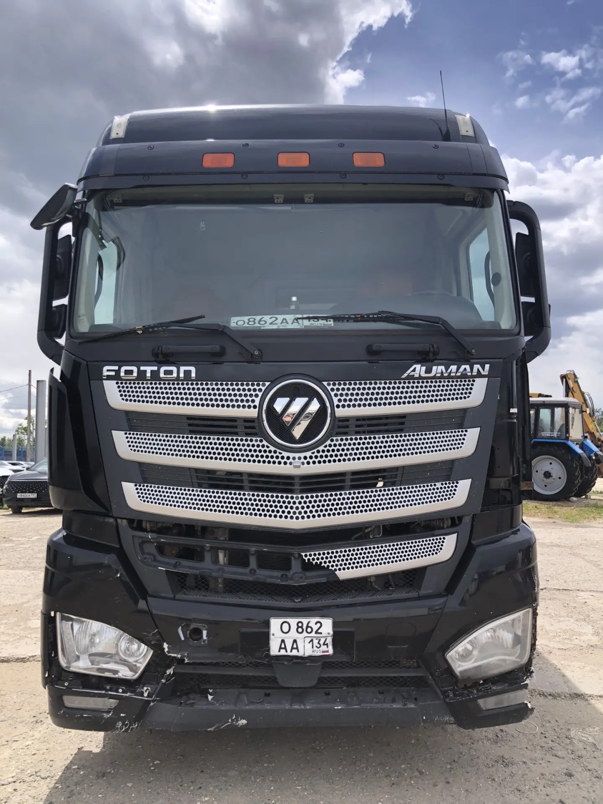 Foton AUMAN 4x2 Седельный тягач BJ4189SLFKA (Дизельный, 11,8 л, 470 л.с. АТ)