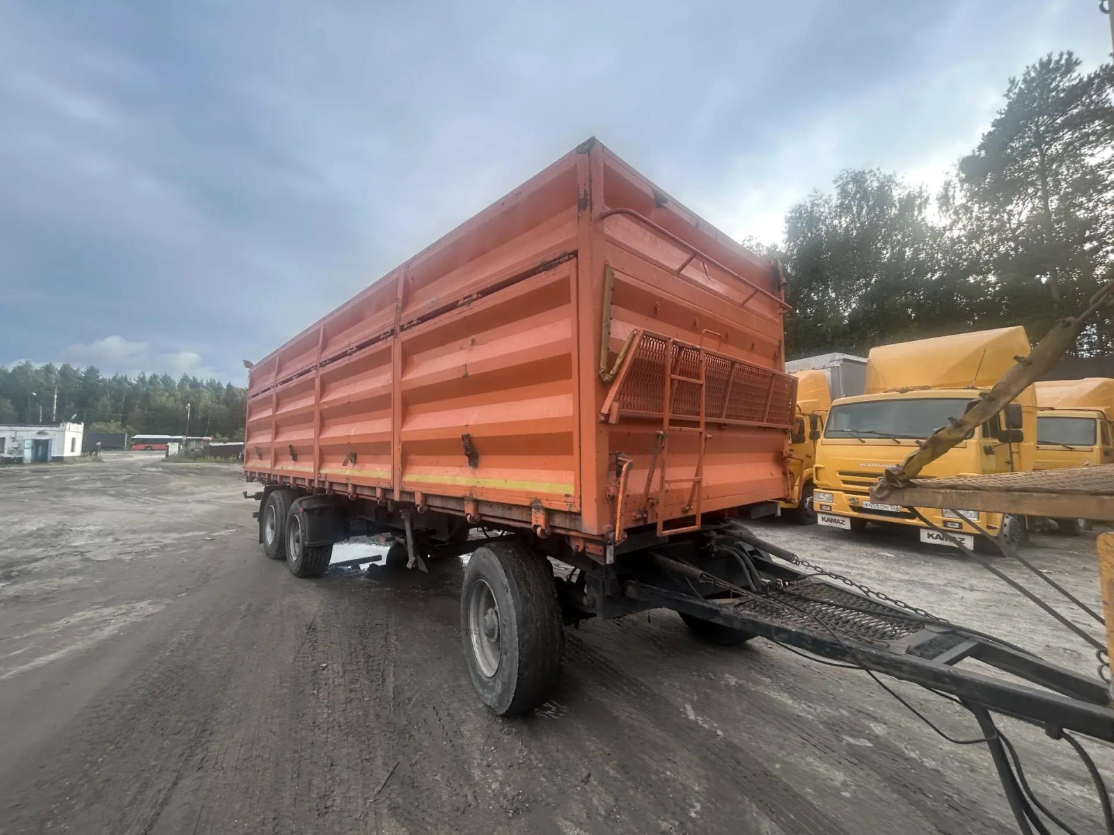 МАЗ 856103 Прицеп зерновоз 856103-020