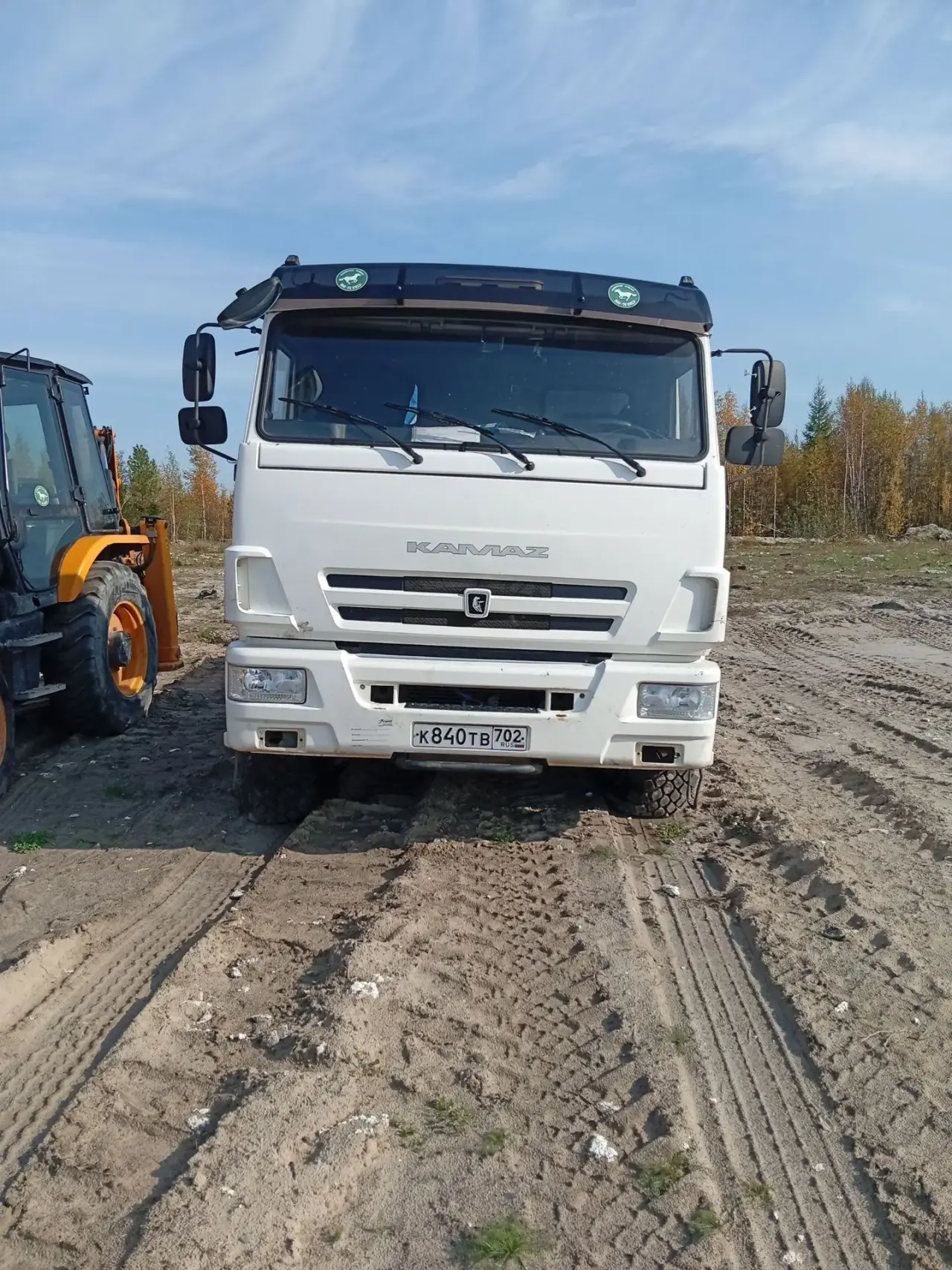 КамАЗ 43118 6x6 Передвижная мастерская с КМУ 5849AF-0000010-13 (Дизельный, 11,8 л, 300 л.с., МТ)
