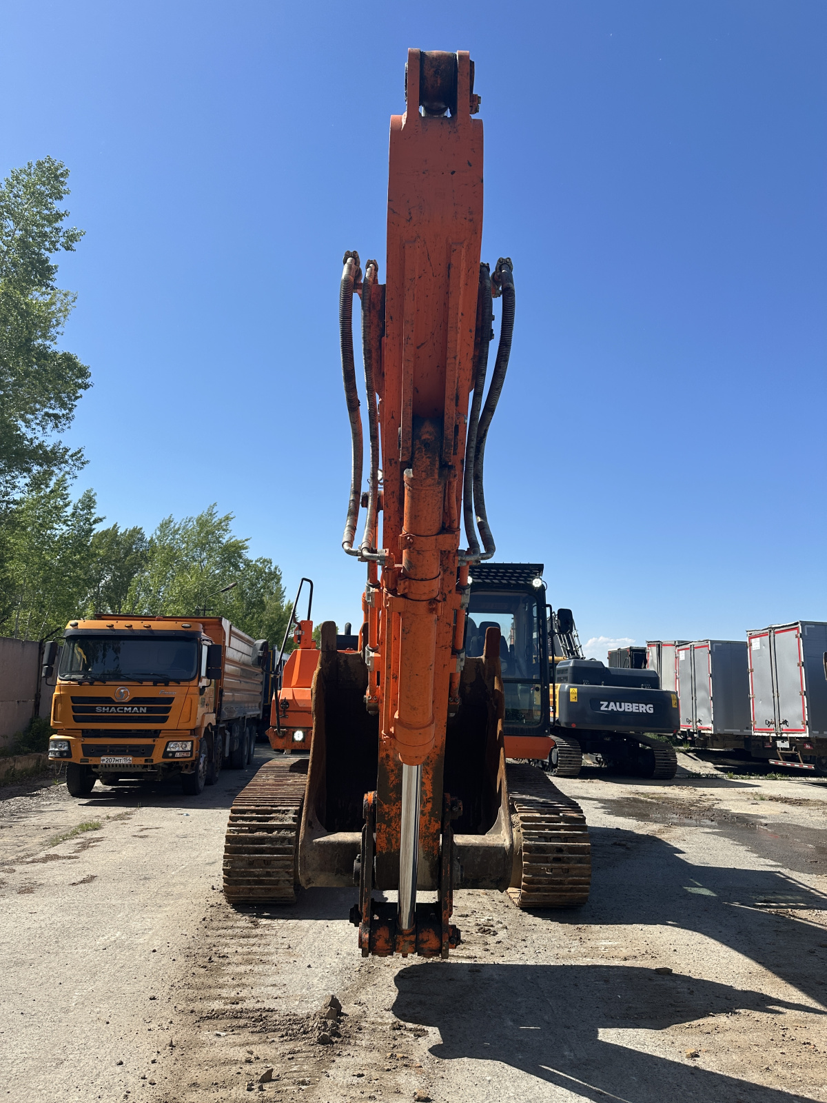 PB Профессионал PB330* Экскаватор PB330 (Дизельный, 8,9 л, 328 л.с. АТ)