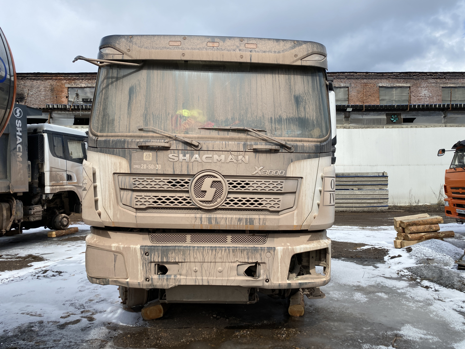 Shacman (Shaanxi) SX* 6x6 Самосвал SX32586V385 (Дизельный, 11,6 л, 423 л.с., МТ)