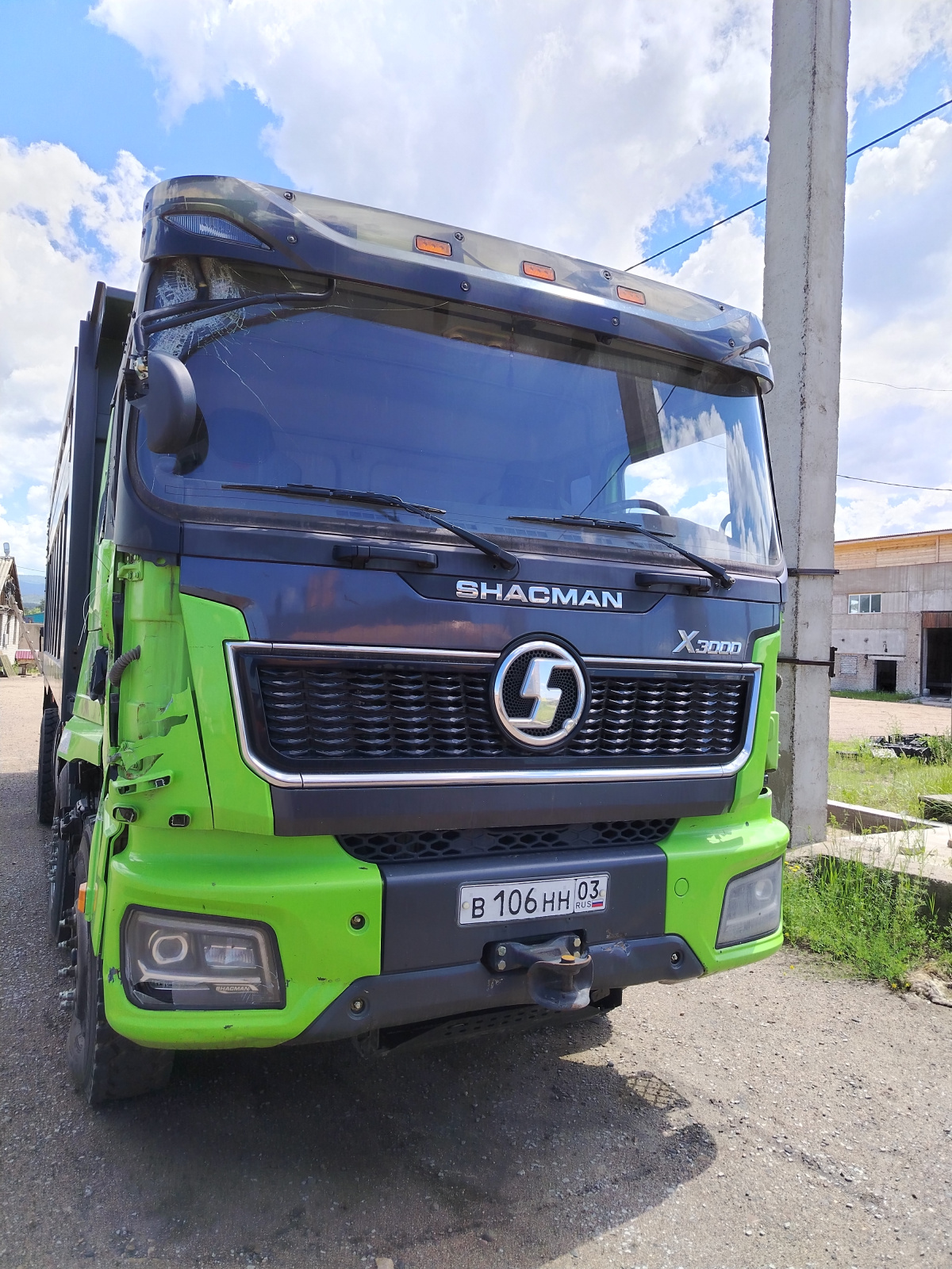 Shacman (Shaanxi) SX* 8x4 Самосвал SX331863366 (Дизельный, 12,5 л, 544 л.с., МТ)
