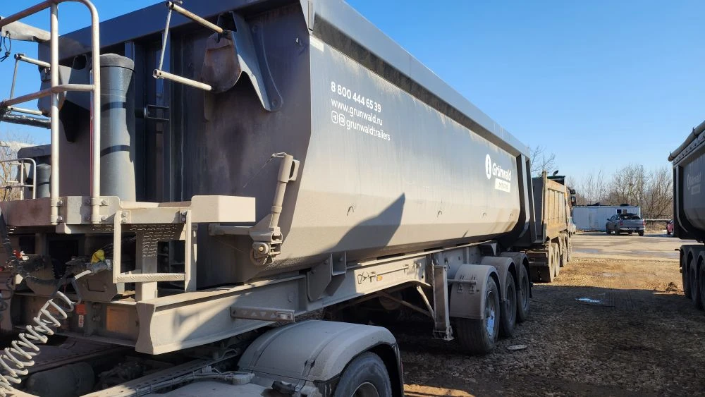 Grunwald 9453 Полуприцеп бортовой (евроборт) 9453-0000010-10 (Шторный)