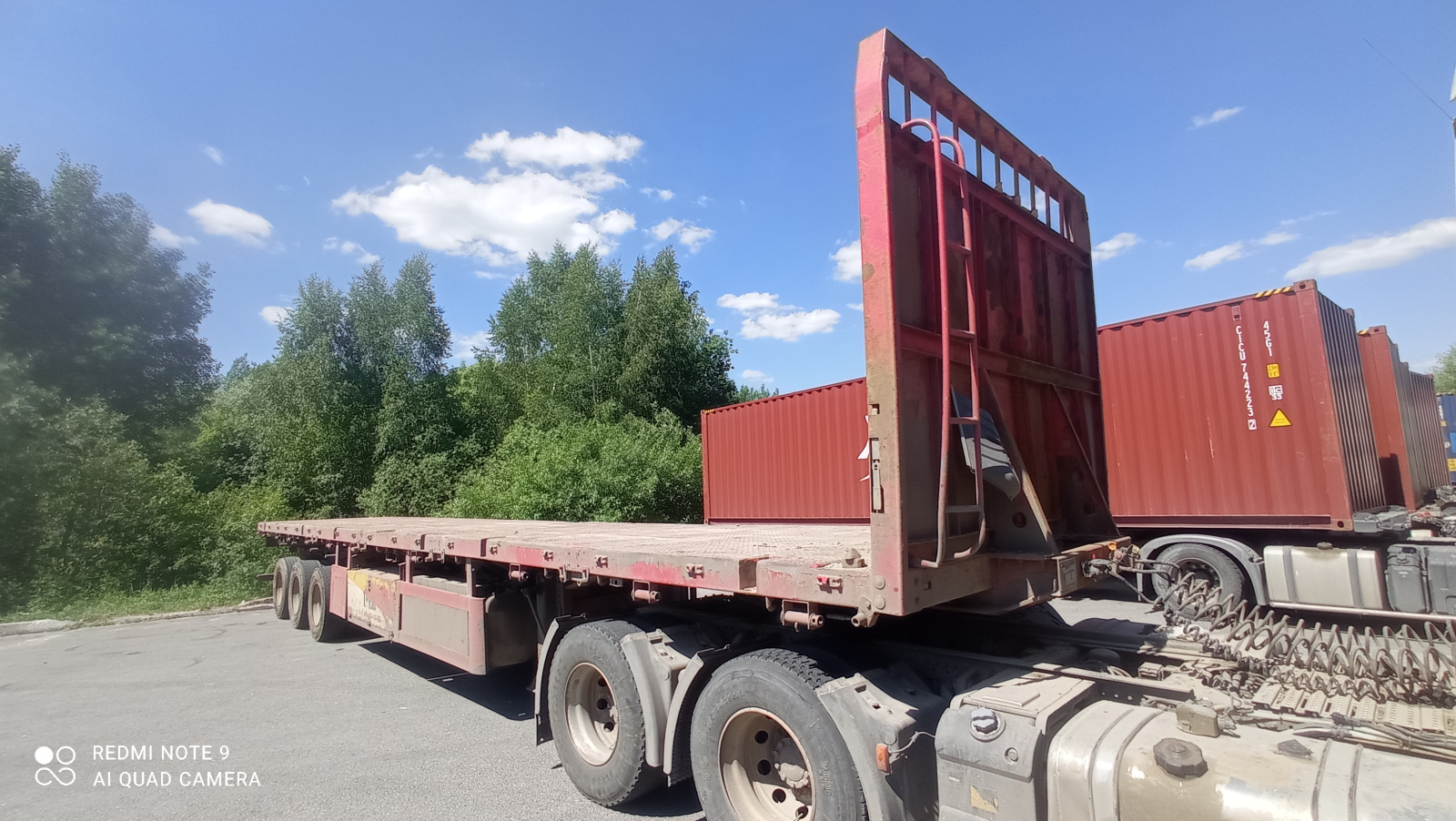LUXUDA LZC* Полуприцеп бортовой LZC9408, 2024г.