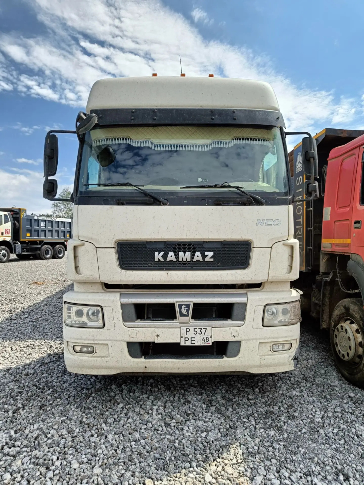 КамАЗ 5490 4x2 Седельный тягач 5490-DC (Дизель/Газ, 12,0 л, 401 л.с., АТ)