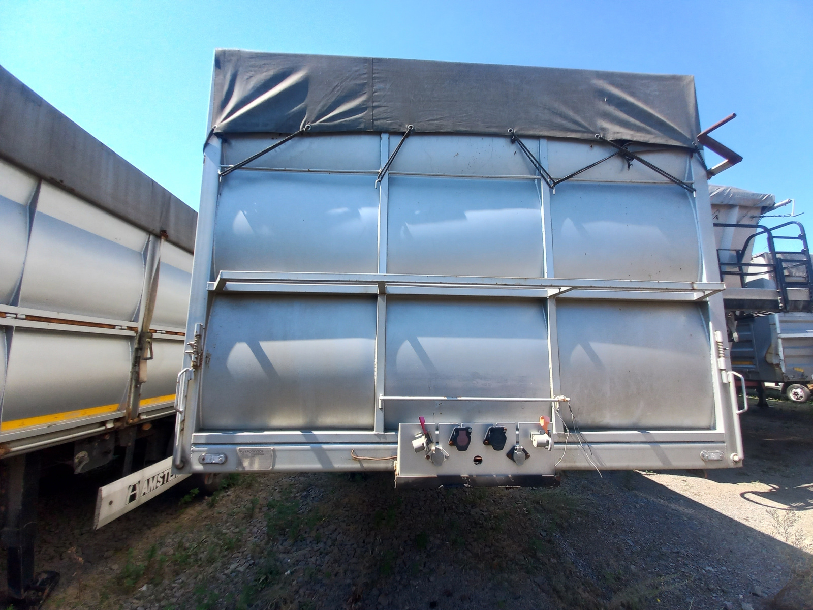 КРОПКУЗОВ 85057* Полуприцеп бортовой 85057B