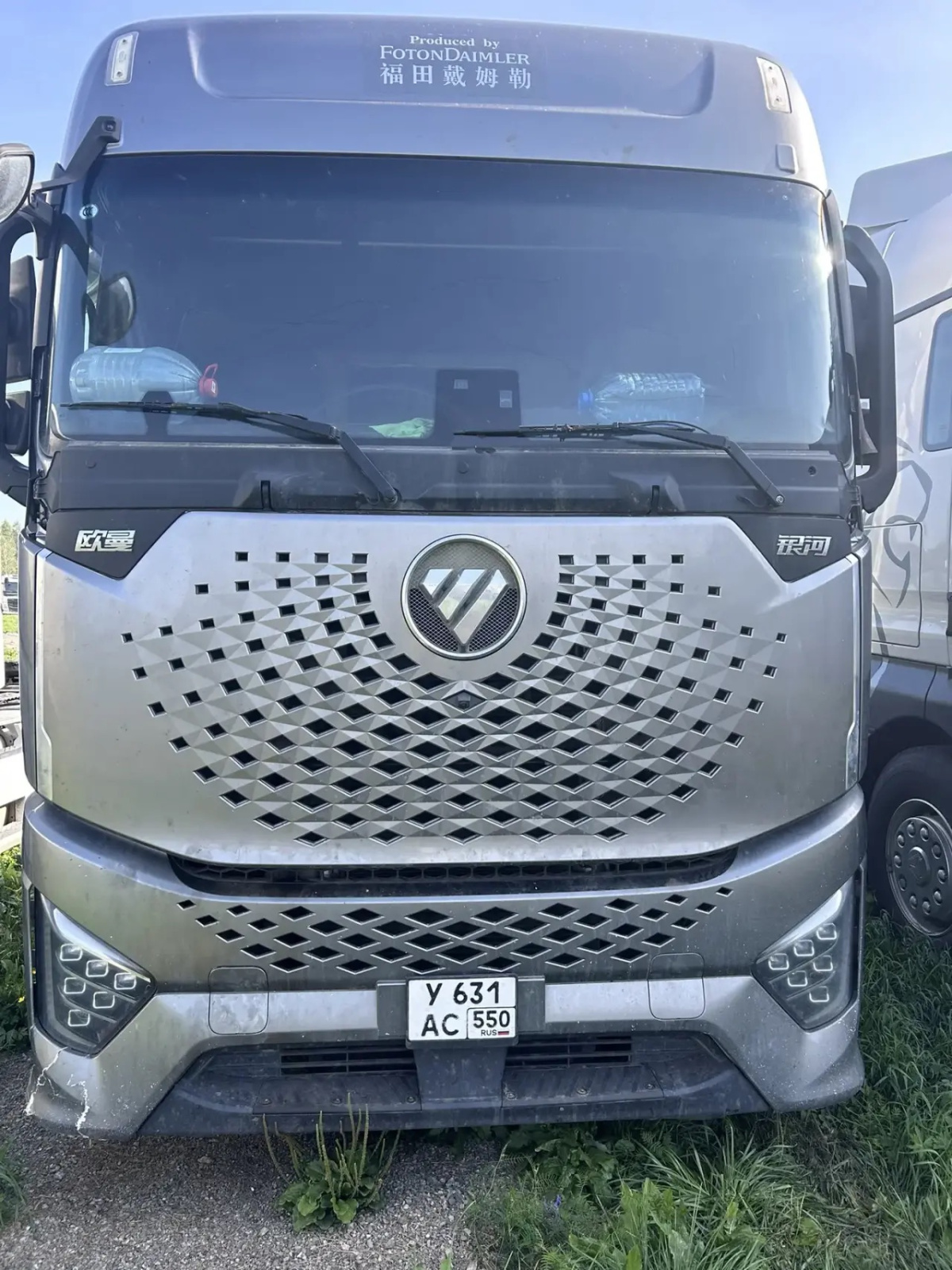 Foton AUMAN 4x2 Седельный тягач BJ4189SLFKA (Дизельный, 11,8 л, 470 л.с. АТ), 2023г.