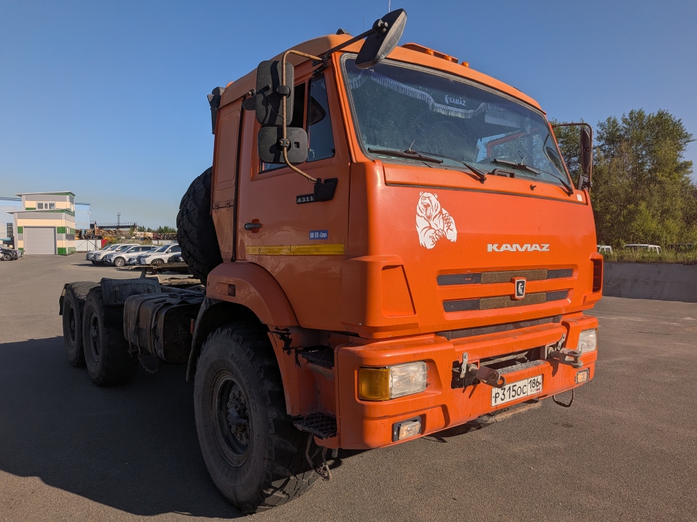 КамАЗ 43118 6x6 Седельный тягач 780630 (Дизельный, 11,8 л, 300 л.с., МТ)