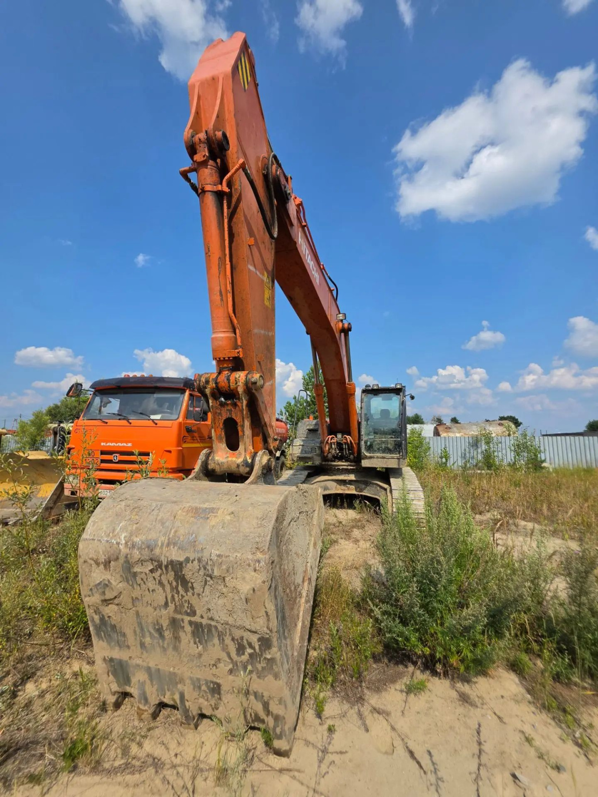 HITACHI ZX330 Экскаватор ZX330-5G (Дизельный, 7,7 л, 246 л.с., АТ)