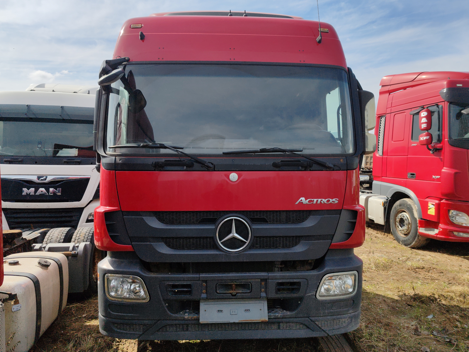Mercedes-Benz ACTROS 4x2 Седельный тягач 1841 LS (Дизельный, 12 л, 408 л.с., АТ)